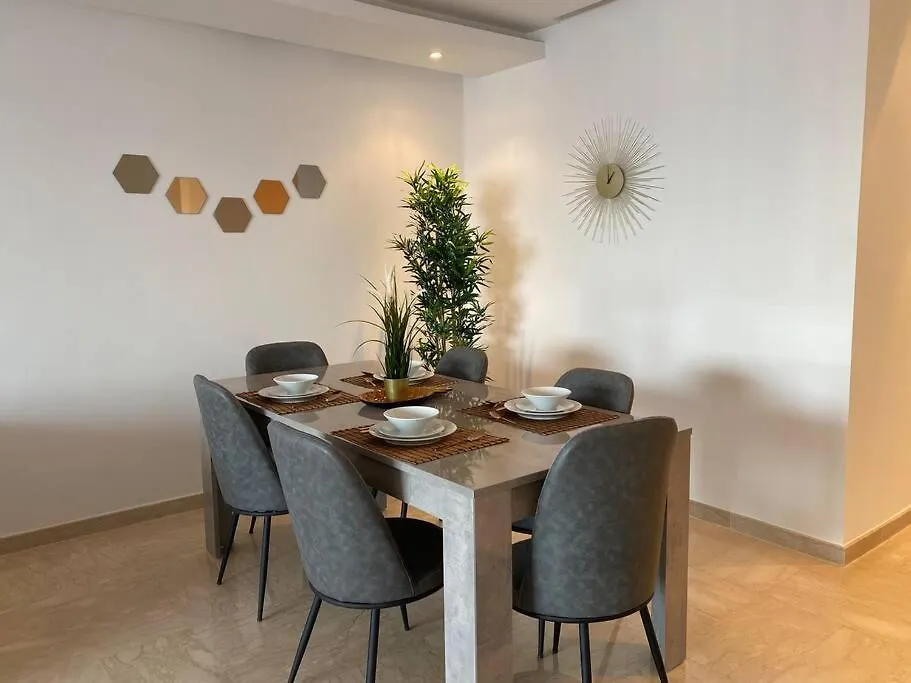 Maarif Top Floor - 2 Bedrooms - By Appartali Casablanca 0*,  Maroko
